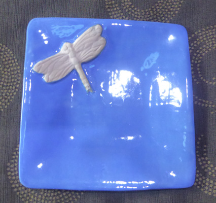 Dragonfly plate