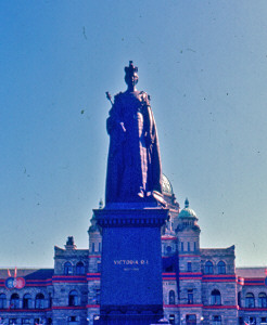 Queen Victoria Statue Victoria, BC